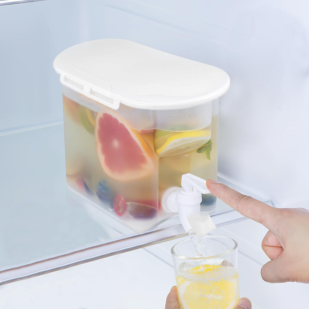 Large Capacity Water Jug with Faucet B710570