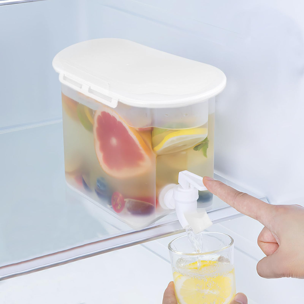 Large Capacity Water Jug with Faucet B710570