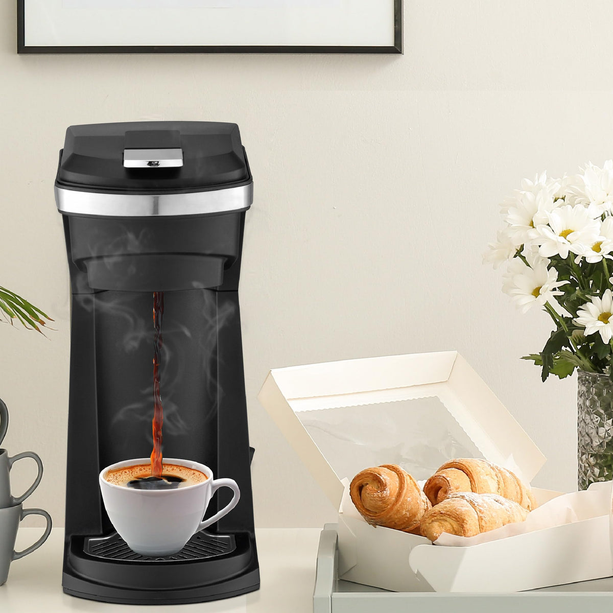 Single Serve Coffee Maker with Water Reservoir X24972